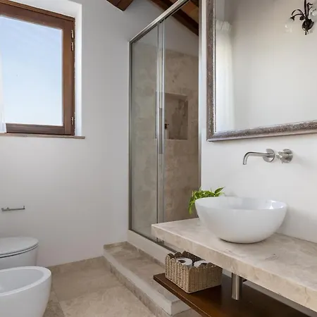 With Pool Luxury With Pool Zambra